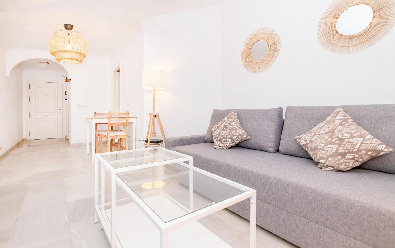 Apartamento Bhost - La Maestranza Málaga Exterior foto